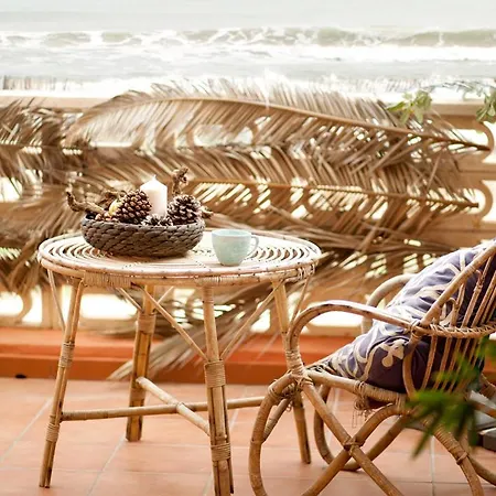 Beachfront House, Valencia, Wifi, Paddle Surf Board, Incredible Views *