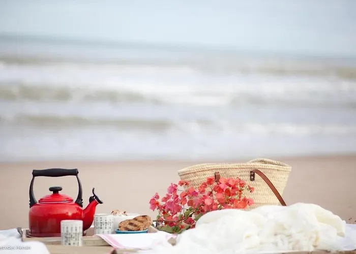 Vila Beachfront House, Valencia, Wifi, Paddle Surf Board, Incredible Views *