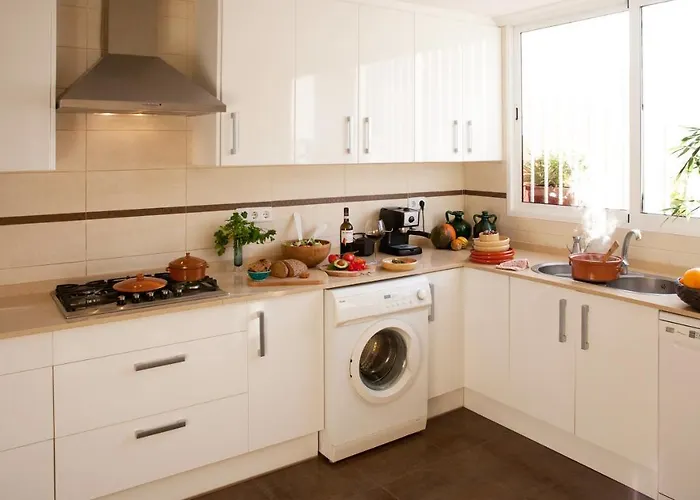 Beachfront House, Valencia, Wifi, Paddle Surf Board, Incredible Views * Sueca